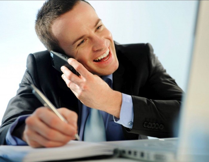 Hướng dẫn cách giao tiếp với khách hàng thành công trong công việc Hướng dẫn cách giao tiếp với khách hàng thành công trong công việc